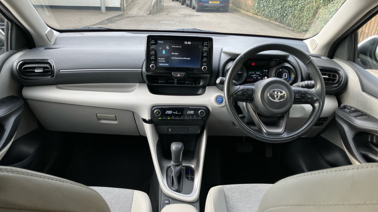 Toyota Yaris 1.5 Hybrid Excel 5dr CVT Hybrid Hatchback